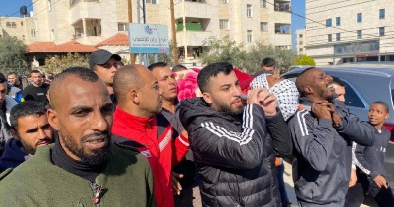تشييع جنازة أحد شهداء جنين (مكة)