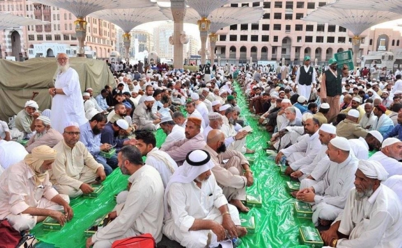 سفر إفطار رمضان خلال موسم سابق (مكة)