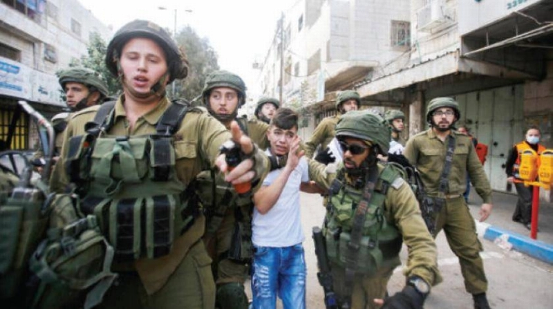 إسرائيليون يعتقلون فتى فلسطينيا (مكة)