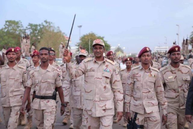 محمد حمدان دقلو يتصدر المشهد السوداني (مكة)