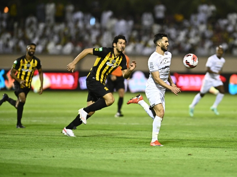 الطائي والاتحاد الموسم الماضي