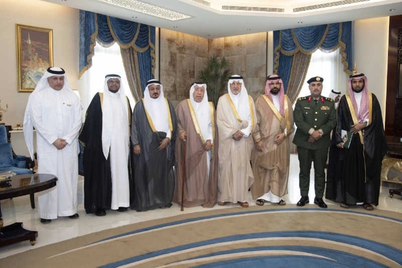 خالد الفيصل لدى تدشين المبادرة (مكة)