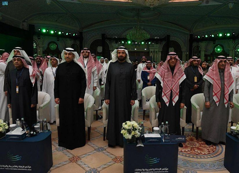 عدد من الوزراء خلال افتتاح المؤتمر