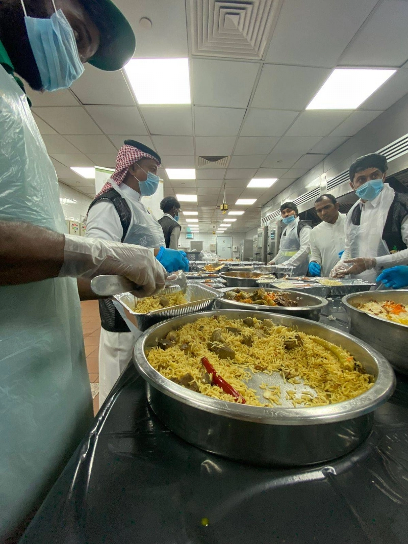 تعبئة وتغليف الوجبات