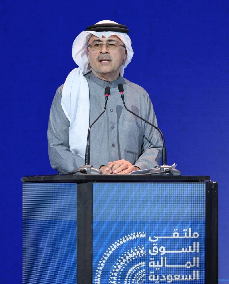 أمين الناصر متحدثا في الملتقى (مكة)
