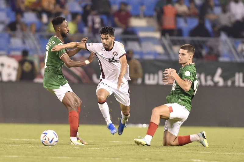 من مباريات الاتفاق والرائد في الدور الأول