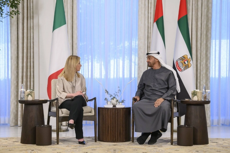 محمد بن زايد مع جورجا ميلوني (مكة)