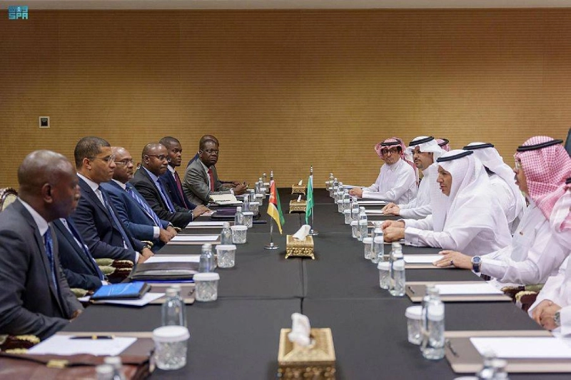 من اللقاء السعودي الموزمبيقي بالرياض (مكة)