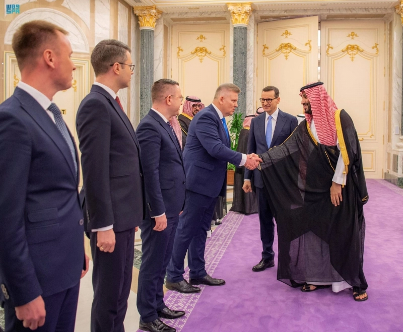 الأمير محمد بن سلمان خلال استقباله ماتيوس مورافيسكي (واس)
