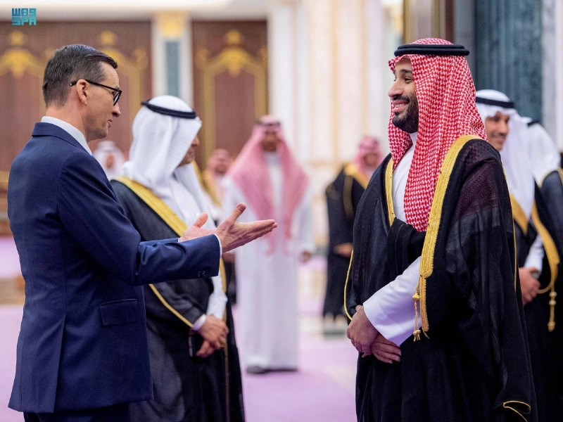 الأمير محمد بن سلمان خلال استقباله ماتيوس مورافيسكي (واس)