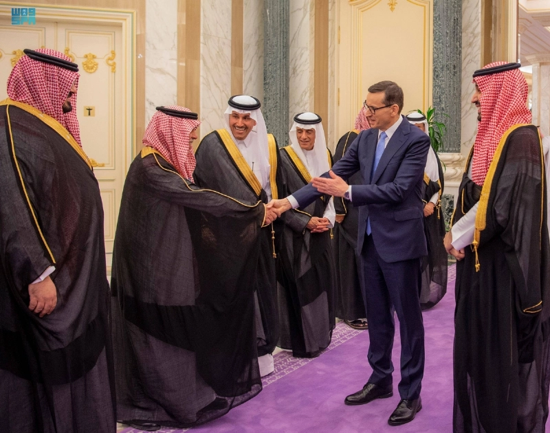 الأمير محمد بن سلمان خلال استقباله ماتيوس مورافيسكي (واس)