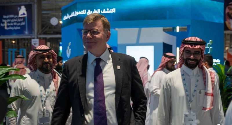 جروف في جولة بملتقى بيبان