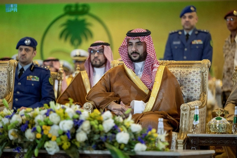 خالد بن سلمان لدى رعايته حفل التخريج (مكة)
