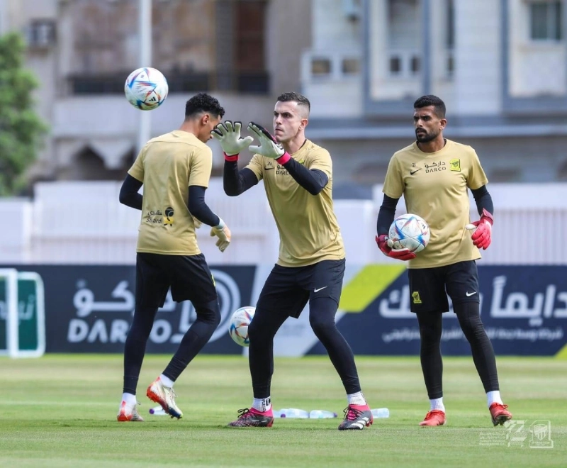 غروهي في تدريب الحراس