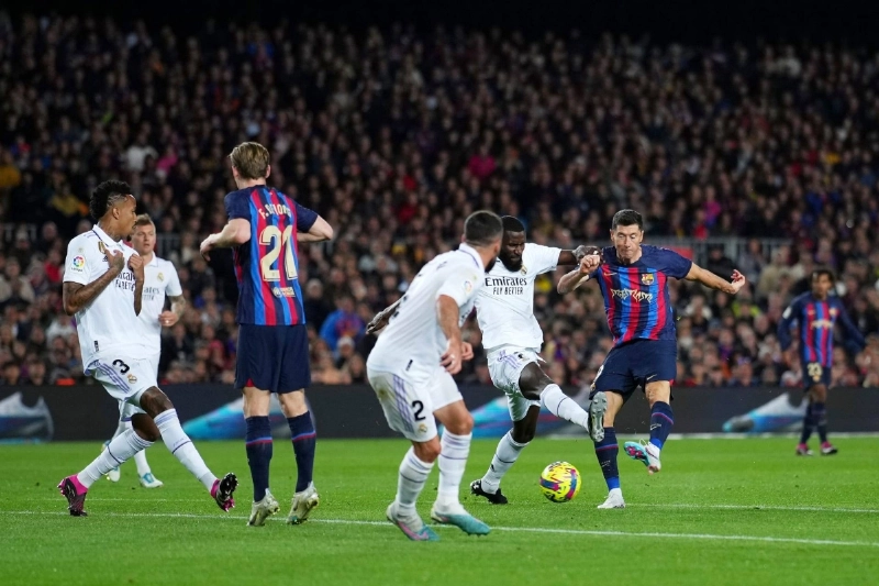 من مباراة ريال مدريد وبرشلونة