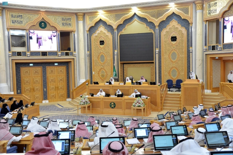 من جلسة الشورى أمس (مكة)