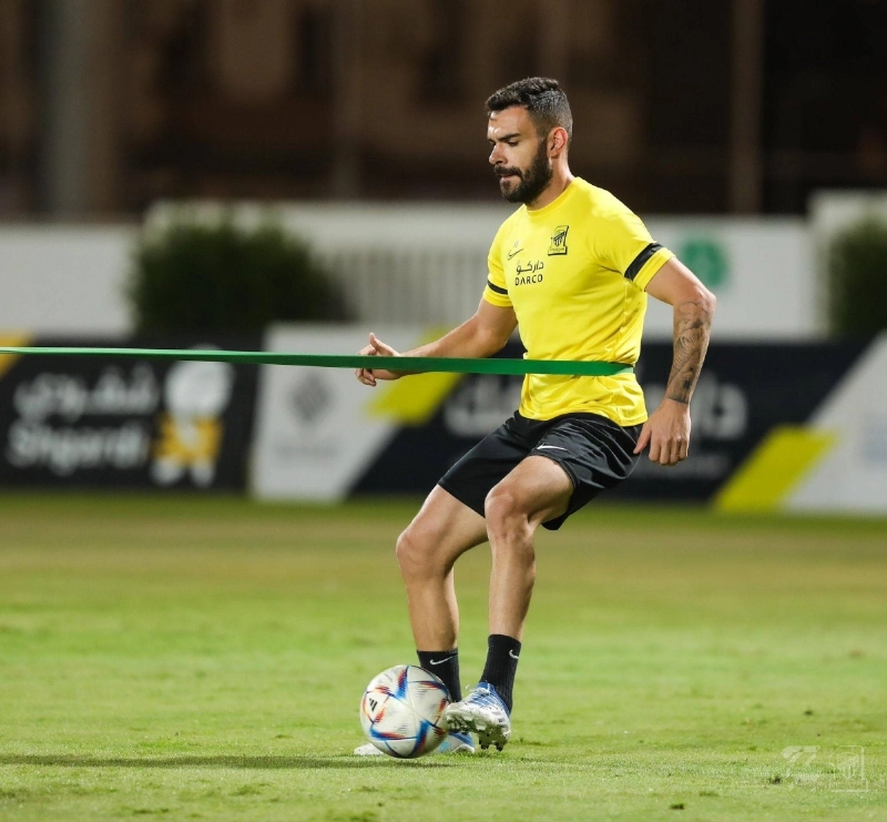 هنريكي في تدريبات الاتحاد