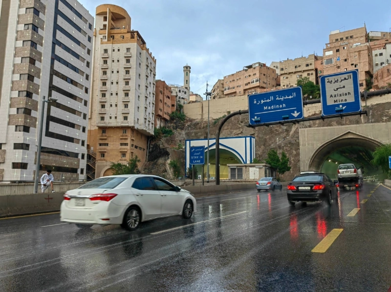 من الأمطار على العاصمة المقدسة أمس (أنس الحارثي)