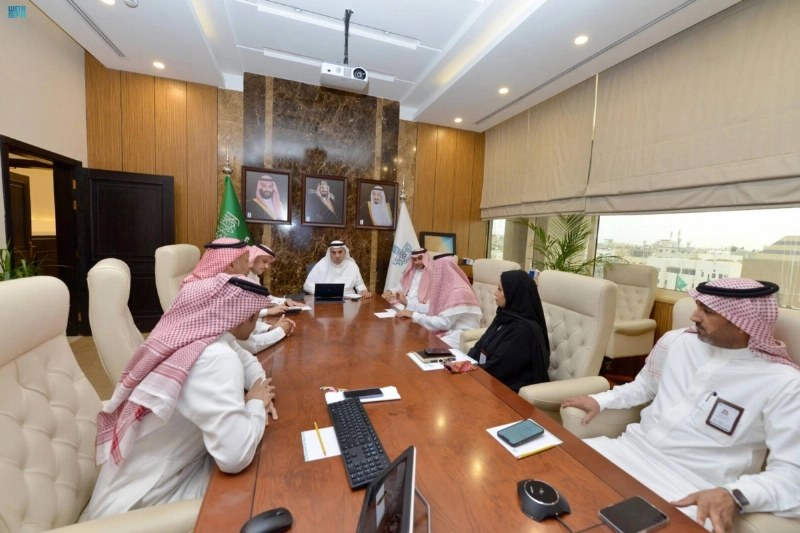 الجبير يدشن منصة استعلام السيارات المسحوبة الكترونيا (مكة)