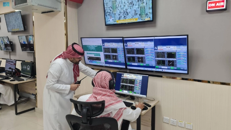 وحدة اللغات والترجمة (مكة)
