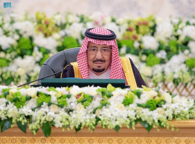 خادم الحرمين لدى ترؤسه جلسة مجلس الوزراء (واس)