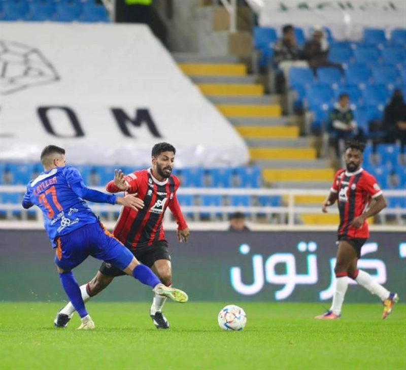 الفيحاء والرائد في الدور الأول