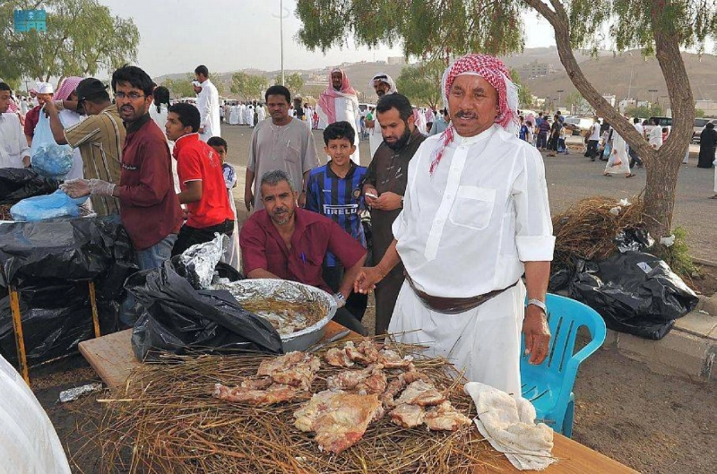 الطهي في عسير ممزوج بطعم الطبيعة (مكة)