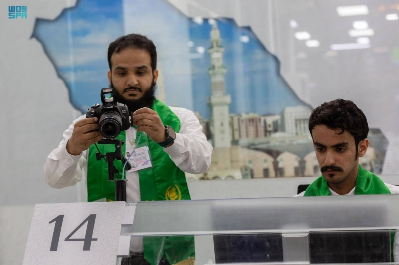 جانب من عمل سدايا في خدمة الحجاج (مكة)
