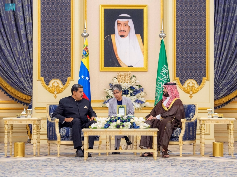 الأمير محمد بن سلمان خلال لقائه نيكولاس مادورو (واس)