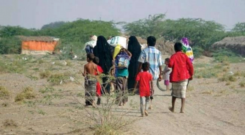 أسرة يمنية نازحة تواجه مصيرا مجهولا (مكة)