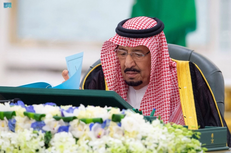 خادم الحرمين لدى ترؤسه جلسة مجلس الوزراء (واس)