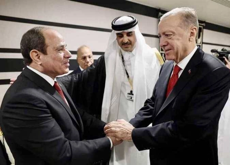 لقاء سابق جمع السيسي وإردوغان برعاية قطرية (مكة)