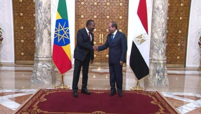 لقاء السيسي وآبي أحمد (مكة)