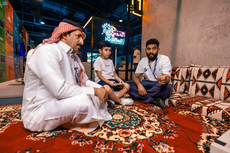 الألعاب القديمة كانت تجمع الأسرة (مكة)