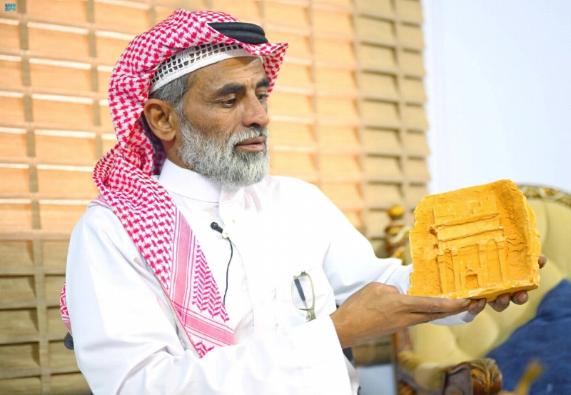 البلوي خلال ممارسة عمله (مكة)