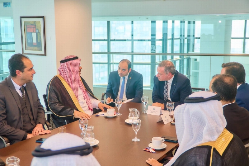 دعم التعاون البرلماني بين البلدين