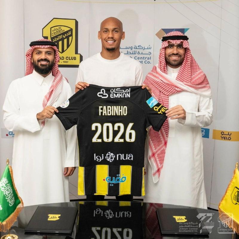 فابينهو بعد توقيعه للاتحاد