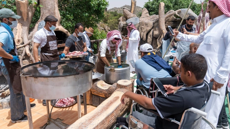 جولة داخل إحدى المزارع (مكة)