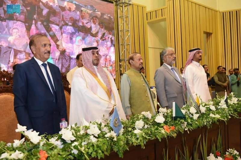 ضيوف حفل الافتتاح من الجانبين (واس)
