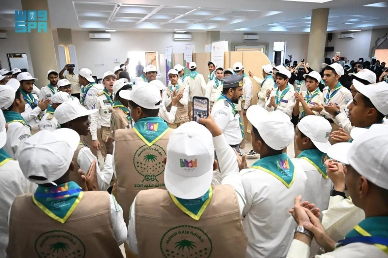 من تدشين المعسكر الكشفي (مكة)