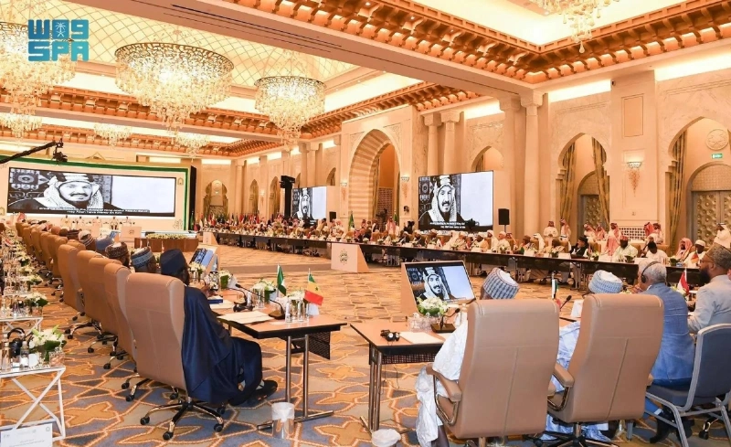 مشاركون في المؤتمر (مكة)