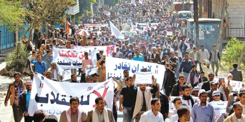 غضب شعبي يمني ضد الحوثيين (مكة)
