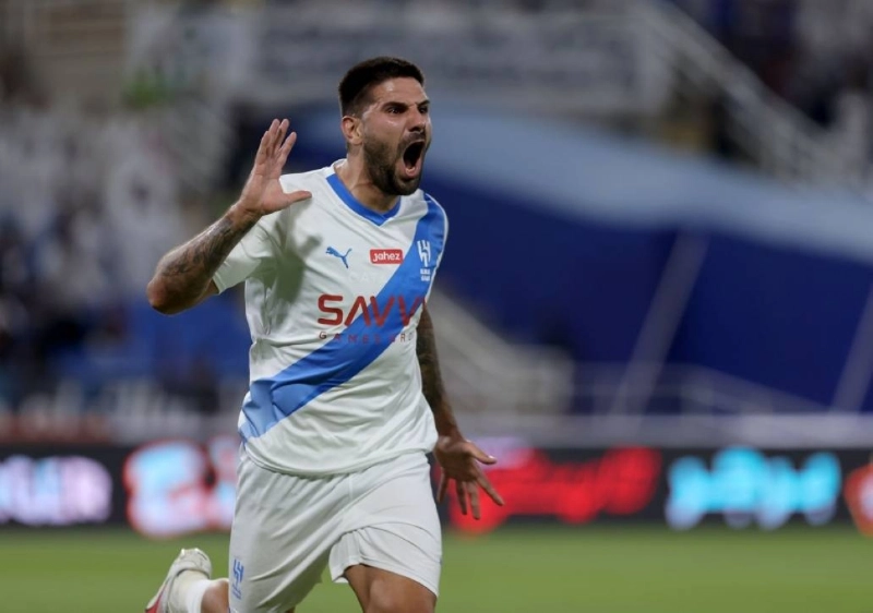 ميتروفيتش سجل هدف الهلال الأول