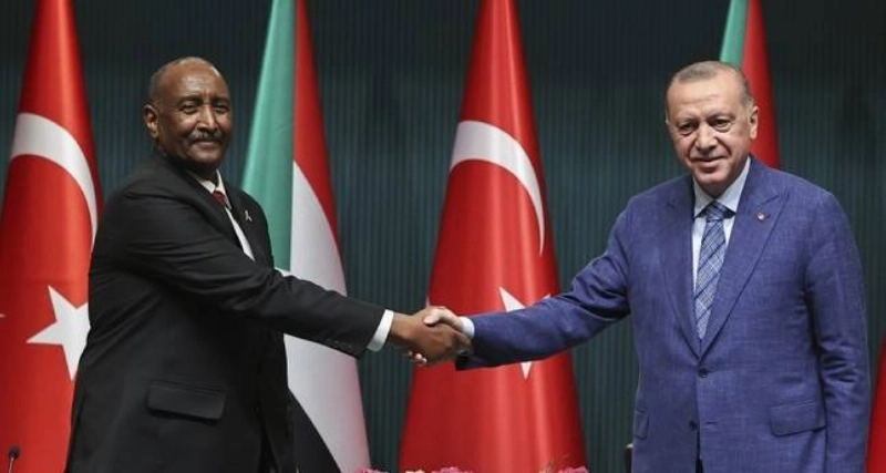 لقاء إردوغان والبرهان (مكة)