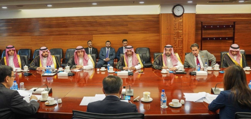 الخريف خلال لقائه نائب وزير التجارة