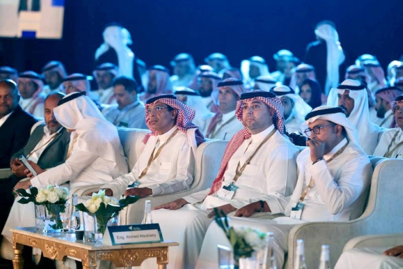 حضور المؤتمر