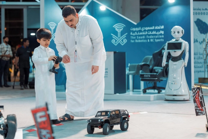 رياضة التحليق بطائرة نموذج (مكة)