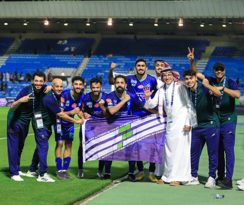 احتفال لاعبي الفتح
