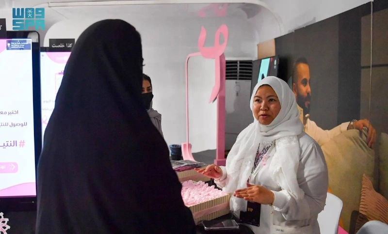 احدى حملات التوعية بسرطان الثدي
