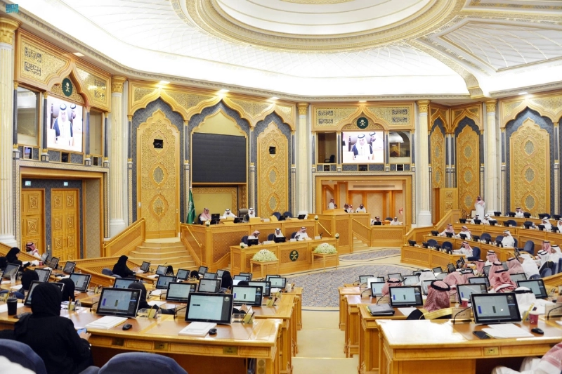 من جلسة الشورى أمس (مكة)